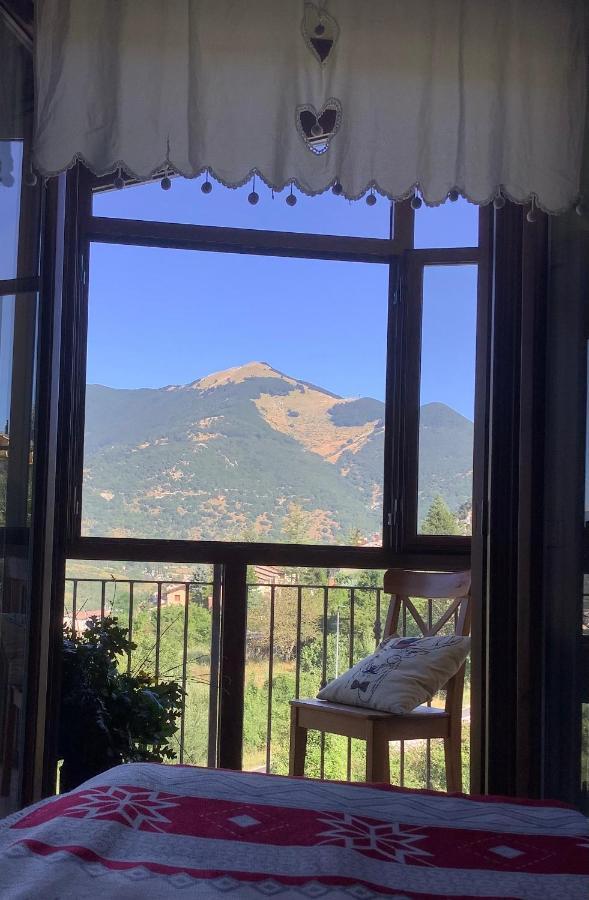 Villa La Cerbiatta à Castel Di Sangro Extérieur photo